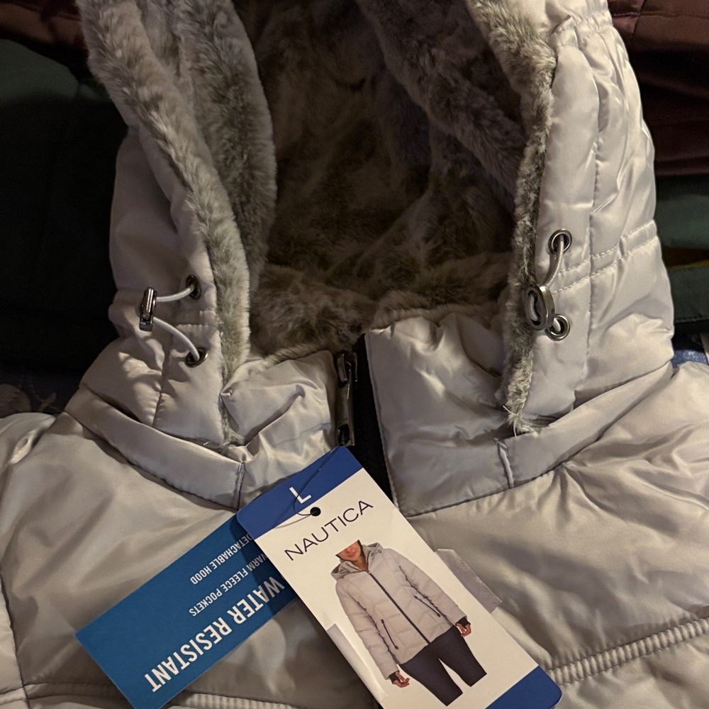 Nautica women’s large new with tag Silver Puffer Jacket